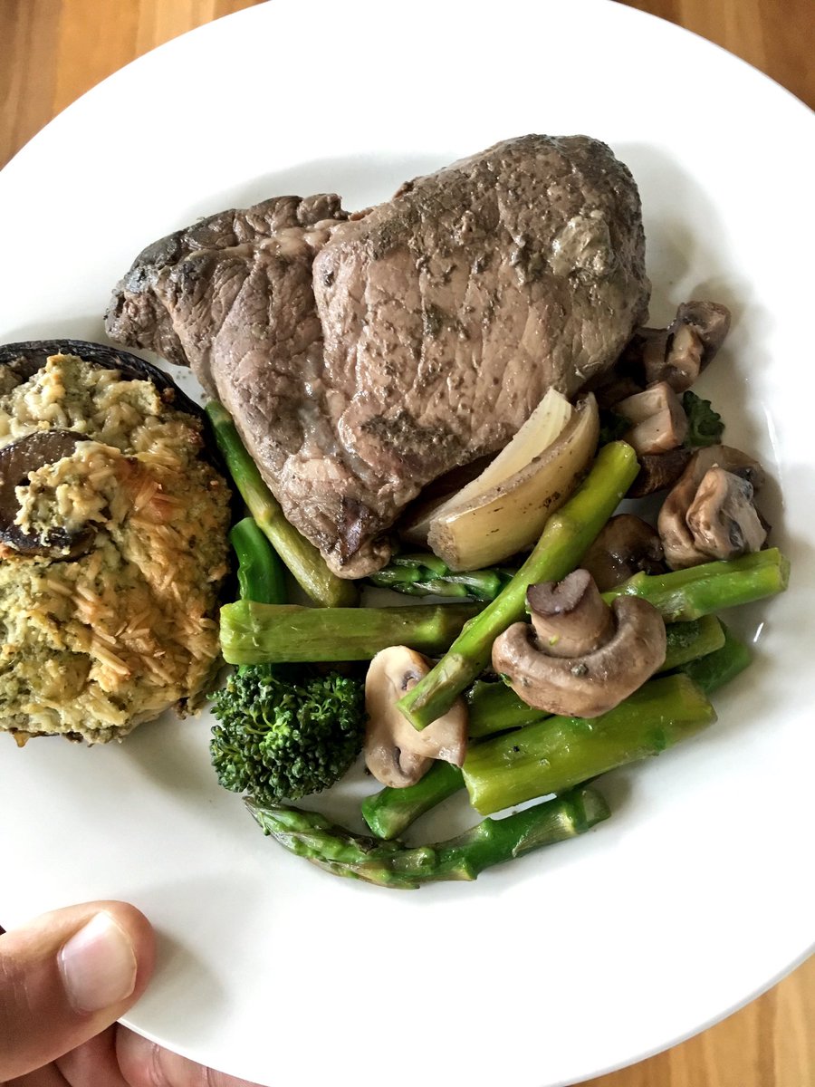 kendrickjlouis's tweet photo. Another, over satisfying #meal  provided by @FitandFreshau 
Use the the promo code 'IRONMAN' to receive discounts 👌 https://t.co/zS7SQuzPA0