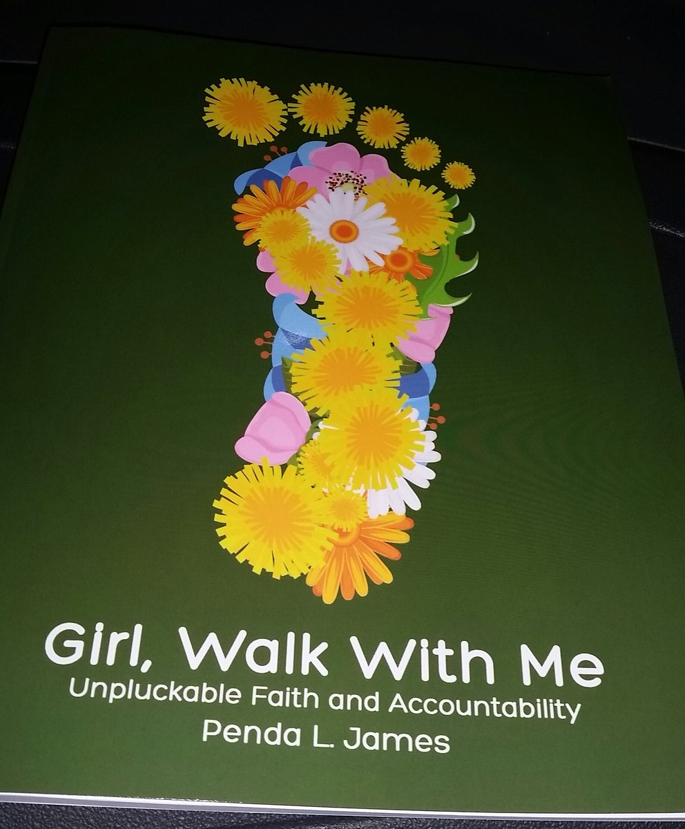 penscribed's tweet photo. #amreading #UnpluckableMe #GirlWalkwithMe https://t.co/ZYKN4sNzQg