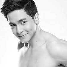 ALDENatics's tweet photo. I Vote #AldenRichards for 100 Most
Handsome Faces 2016 #TBworld2016
@DTopbeautyworld https://t.co/O3POWUeIJp