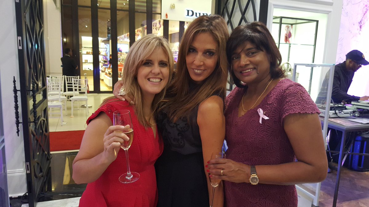 DoreFashion's tweet image. More pics from our successful show last night @MadameVG @amaimonis and @VixCrease #AStitchInTime #DoreFashion