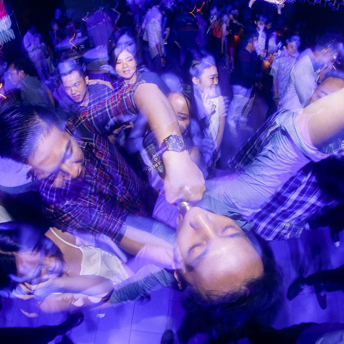 TriggerJKT's tweet image. Throwback Thursday at @BLOWF1SH 

#triggerJKT #jakartaevent #party #club #drink #music