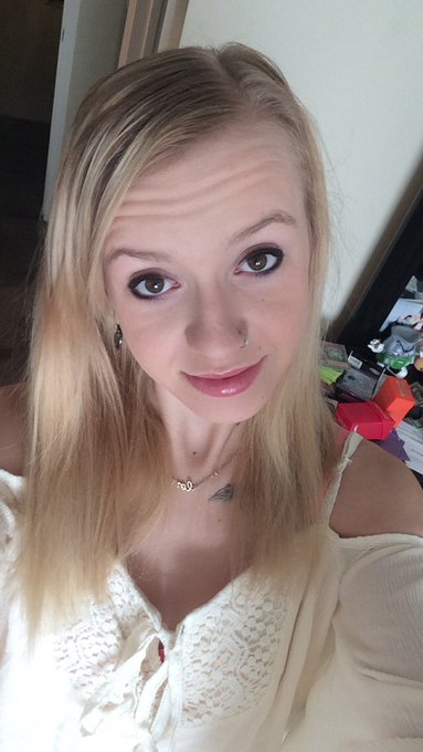 Looking good today😘 https://t.co/GmajhLpxF0<a href="/tag/mvsales"class="tags"><span>#mvsales</span></a>