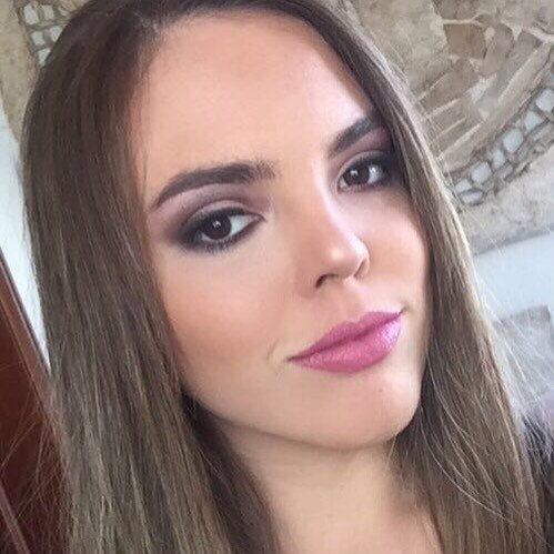DanielaVvera's tweet photo. #maquillaje 💝 @paulinaclausen #mipaulatina #modelada #porunangelfashionshow 2016 by bellitacorella https://t.co/SUWyy7iEQ6