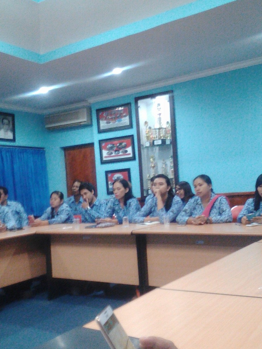 Rapat 'terintegrasi' jelang peresmian studio terintegrasi - Sie Siaran + Pemberitaan + Teknik