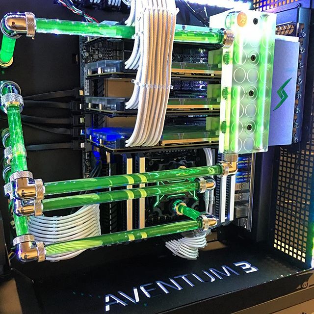 DigitalStormPC's tweet photo. What would you name this color scheme? #GamingPC #liquidcooling #DSCanada #digitalstormPC https://t.co/kpmP0iwde6