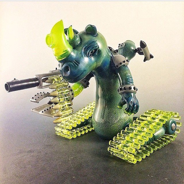 LiquidErrl's tweet image. piecedr:

The “Rhino Tank” made by @preston_hanna @dominoglass @blaisglass1 #repost #rig #rigsofig #710 #errl #w420…
