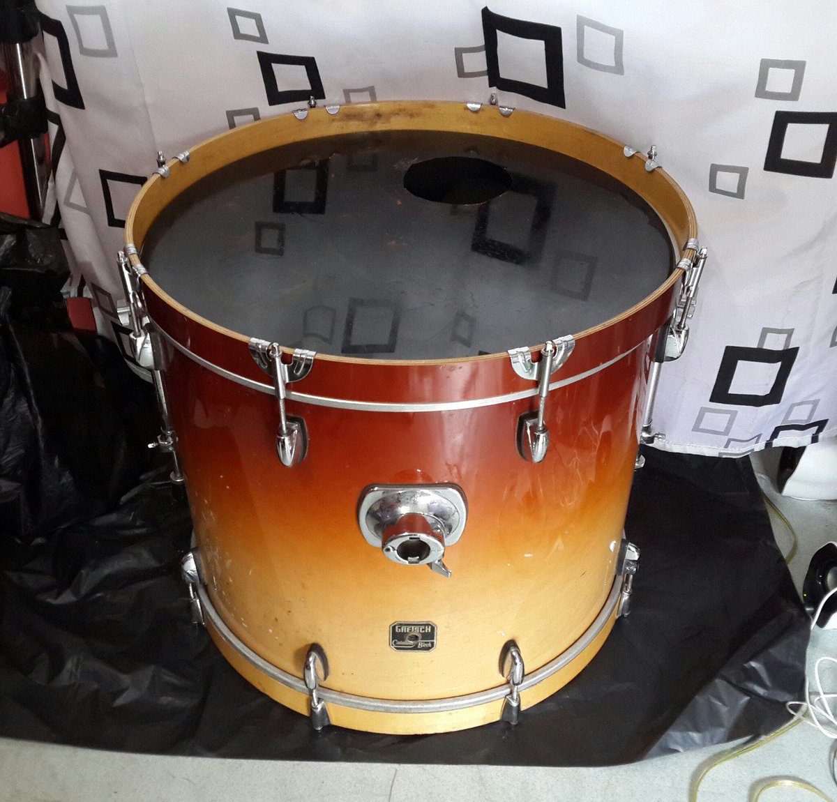 22x18 grestch birch, 10lug,wood hoop, evans eq4 Rp.1,2jt 79D50358 082113081567 <a href="/drum_market/">drummarketindonesia</a> <a href="/drumseller/">DrumSeller</a> <a href="/DrumNiaga/">Drum Niaga</a>
