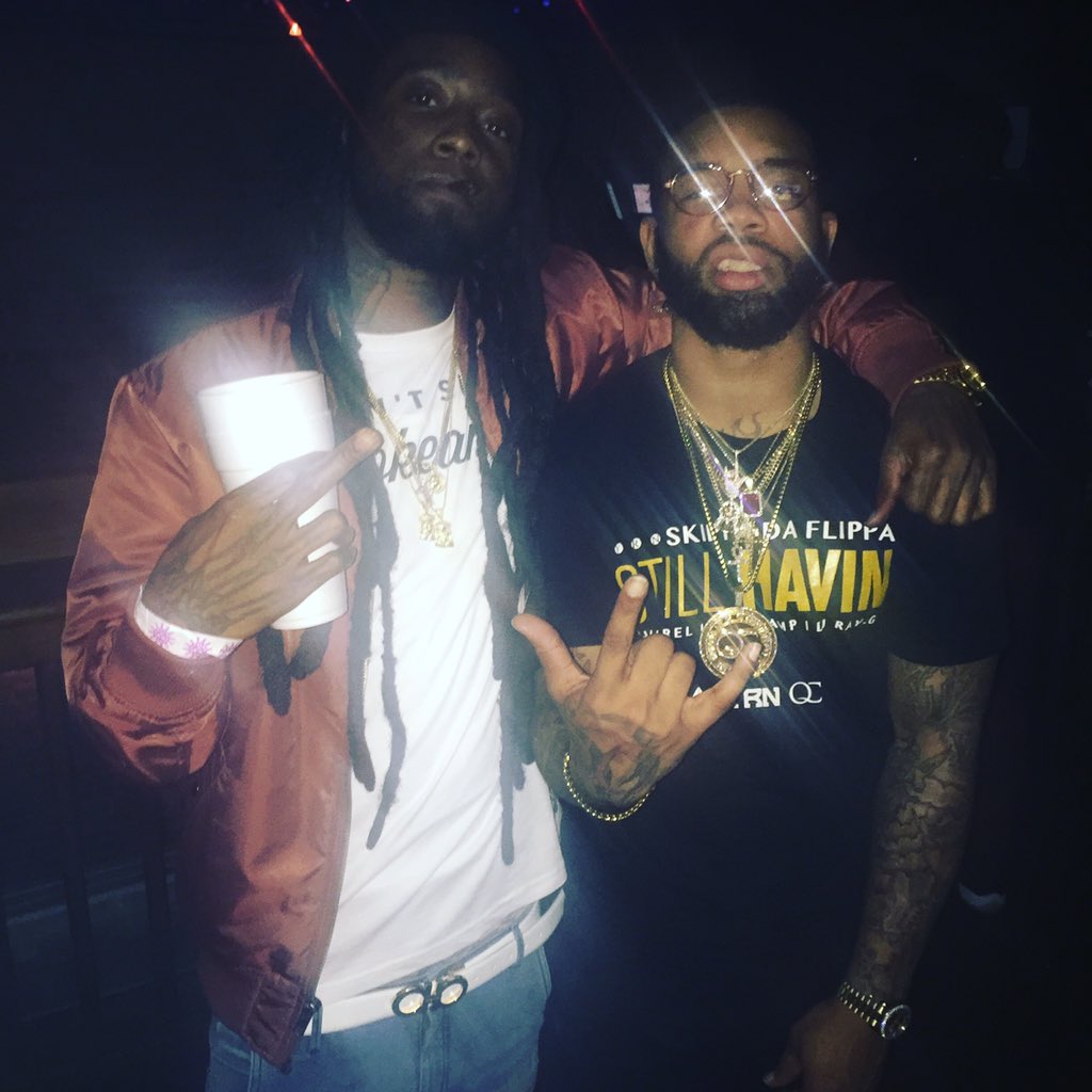 VandamBodyslam's tweet photo. Me & my mf lil Brudda @DaFlippaMan fam shit #PalmBeach shit #Dab #Bodyslam #Havin2 #pcclostkeyfamily https://t.co/f1bZDbZVx4