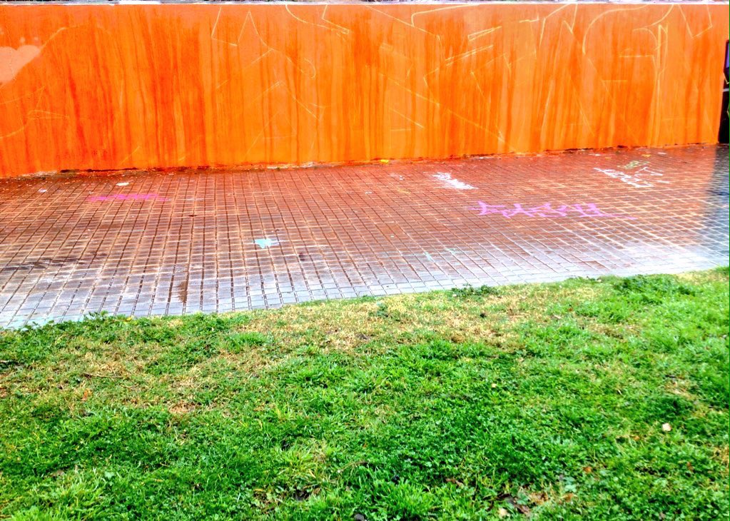 BienCuadrado's tweet image. Happy Saint Patrick's Day! #Zefor #Skore #graffiti #beforeandafter