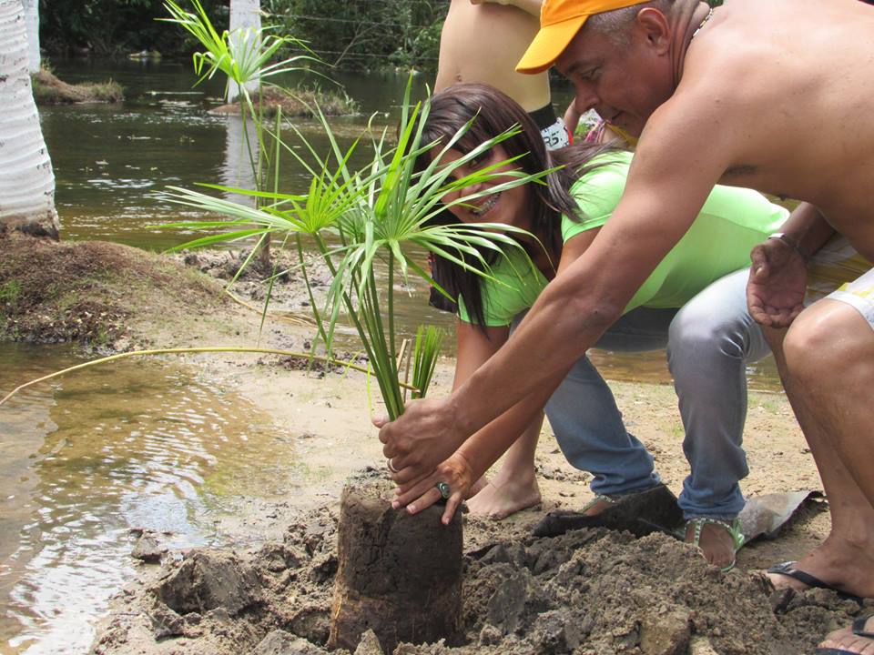 Recuerden a través de la educación que se pueden transformar valores, actitudes comportamientos y en los pueblos..