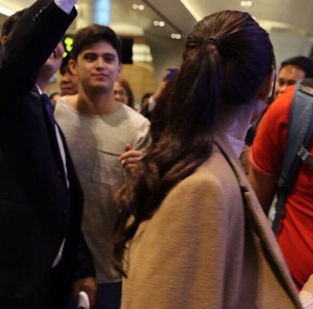 myworldjadine's tweet photo. Yung mukha ni Chames porke nahiwalay sakanya ng saglit si wifey niya 😂

-æ
#JaDineInLoveEMEAPresscon https://t.co/4Hbe6q6zwc