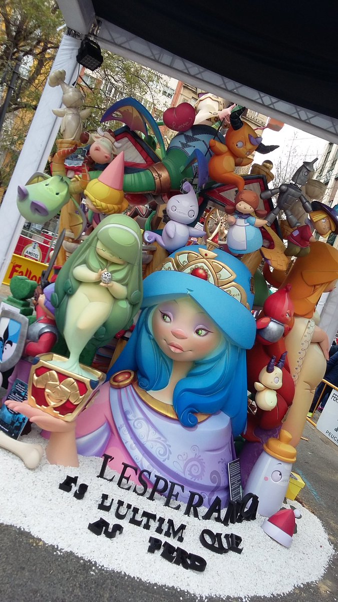 Segón dia de ruta! Espectacularitat d'Amar a <a href="/fallazenete/">fallazenete</a> #Falles #Fallas #Falles2016 #Fallas2016