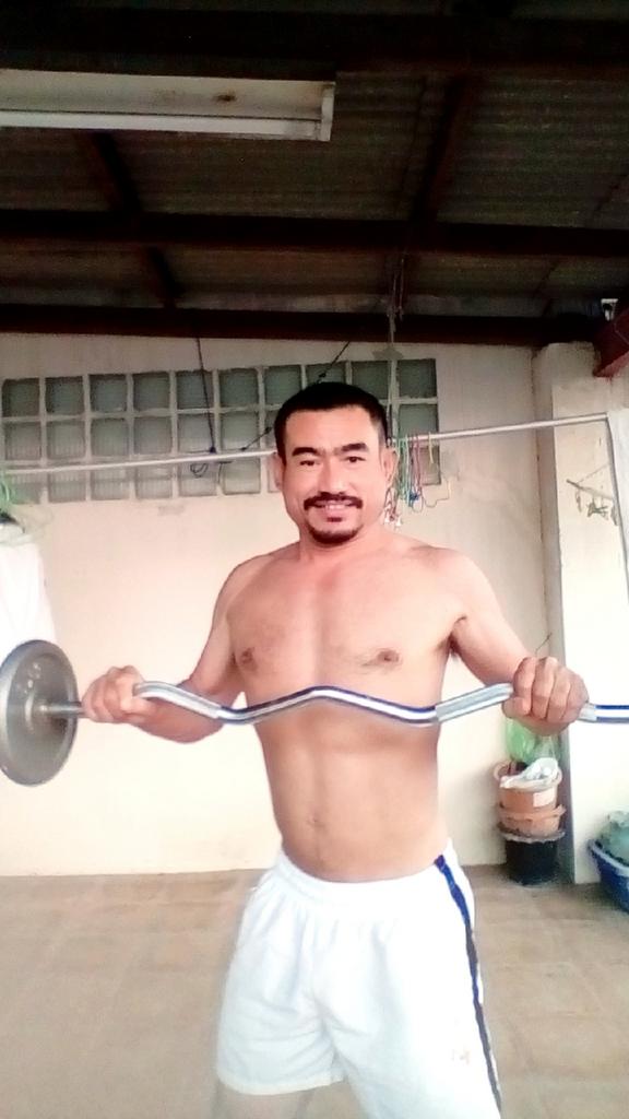 พิเศษช่วงนี้หมอนวดชายแท้ หน้าคมเข้ม เช่นเดียวกับผมมาช่วยนวดแบบแพ็คคูู่ ห้องนวดส่วนตัวนวดเต็มรูปแบบ 0806437872