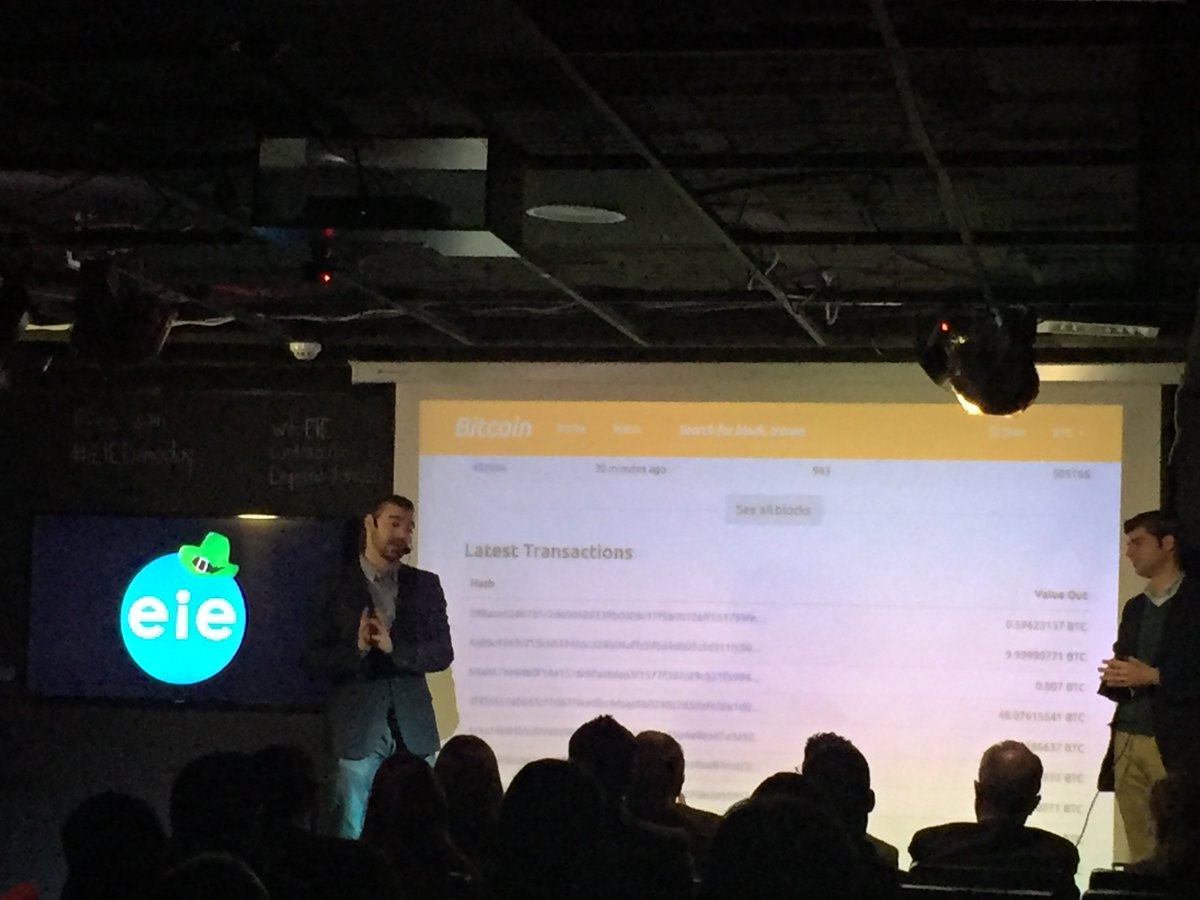 CriptoPay's tweet photo. ¿Cómo se crean los #Bitcoin? #EIEDemoday #EIEmprendedores @EIE @vgpastor https://t.co/5G6fli1TvG