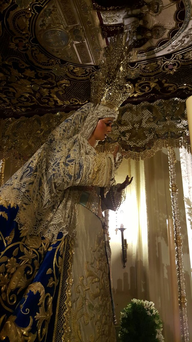 JdelosGitanos's tweet photo. María Santísima de las Angustias ya está en su paso esperando una nueva madrugada. https://t.co/YBTYrKs00c