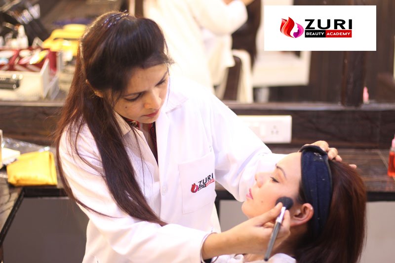 ZuriAcademy's tweet photo. Makeup course in chandigarh
https://t.co/DDksDmiJg9
#makeup #beauty #zuriacademy #GoIrish #BharatMataKiJay https://t.co/OnOVxyUush