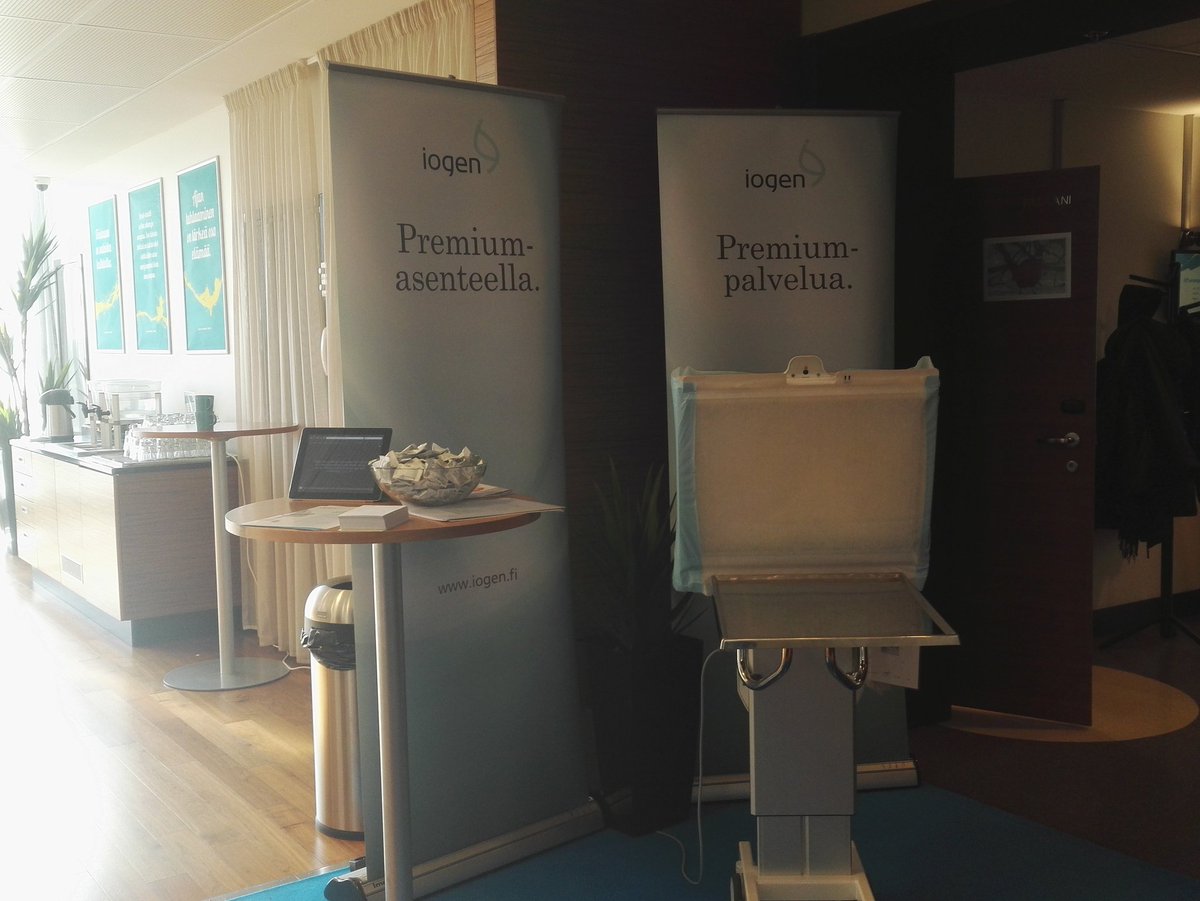 Ernohol's tweet photo. #sairaalahygieniapäivät edustuksessa tänään. #touloperio @iogen_oy https://t.co/dCuzod5F94
