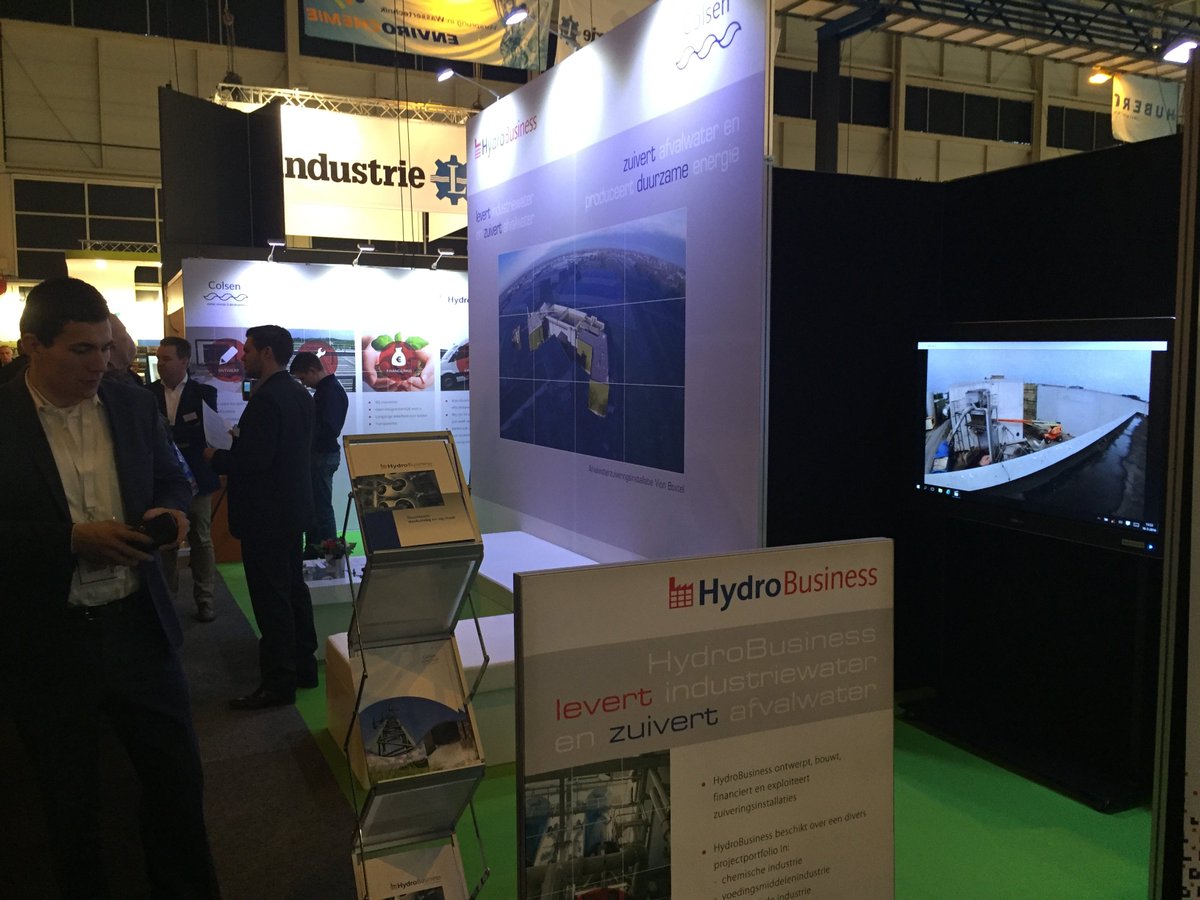 HydroBusiness's tweet photo. Gezellige bedrijvigheid op de #aquanederlandvakbeurs. We zijn er vandaag van 12u tot 20u. 
https://t.co/uQfBW9zl4O https://t.co/wQ4Zz7youU