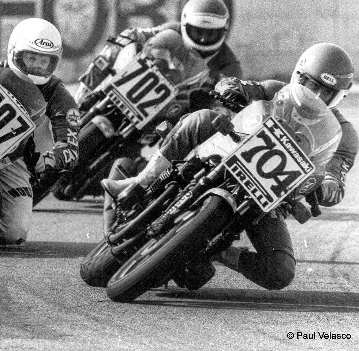 bjornestment27's tweet image. #ThrowbackThur SA Sbk in the 80s my uncle Dave E leads 707-Petersen Crazy could swear its me on 704 #lookclosely 🏁😳😎