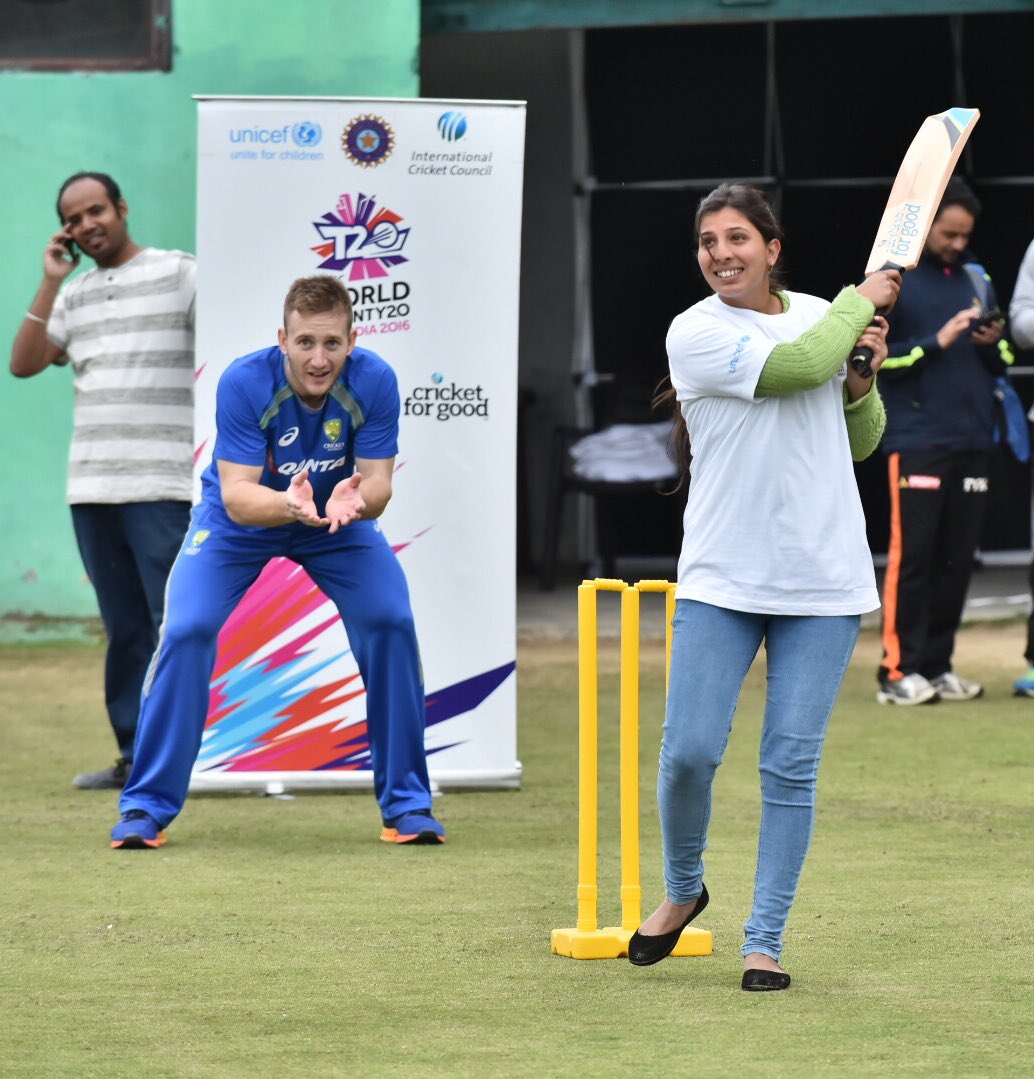 UNICEFIndia's tweet photo. Hitting the germs for a six #ToiletsForProgress - it's @TeamSwachh playing with @CricketAus! https://t.co/WsfqellIyg