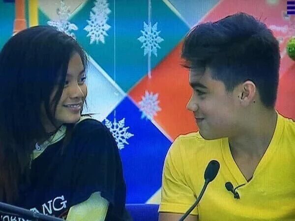 ylonadorbs's tweet photo. @PBBabscbn sec, video nito! Hahahahaha jk #PBBThrowbackThursday https://t.co/JqNlSDOoPE
