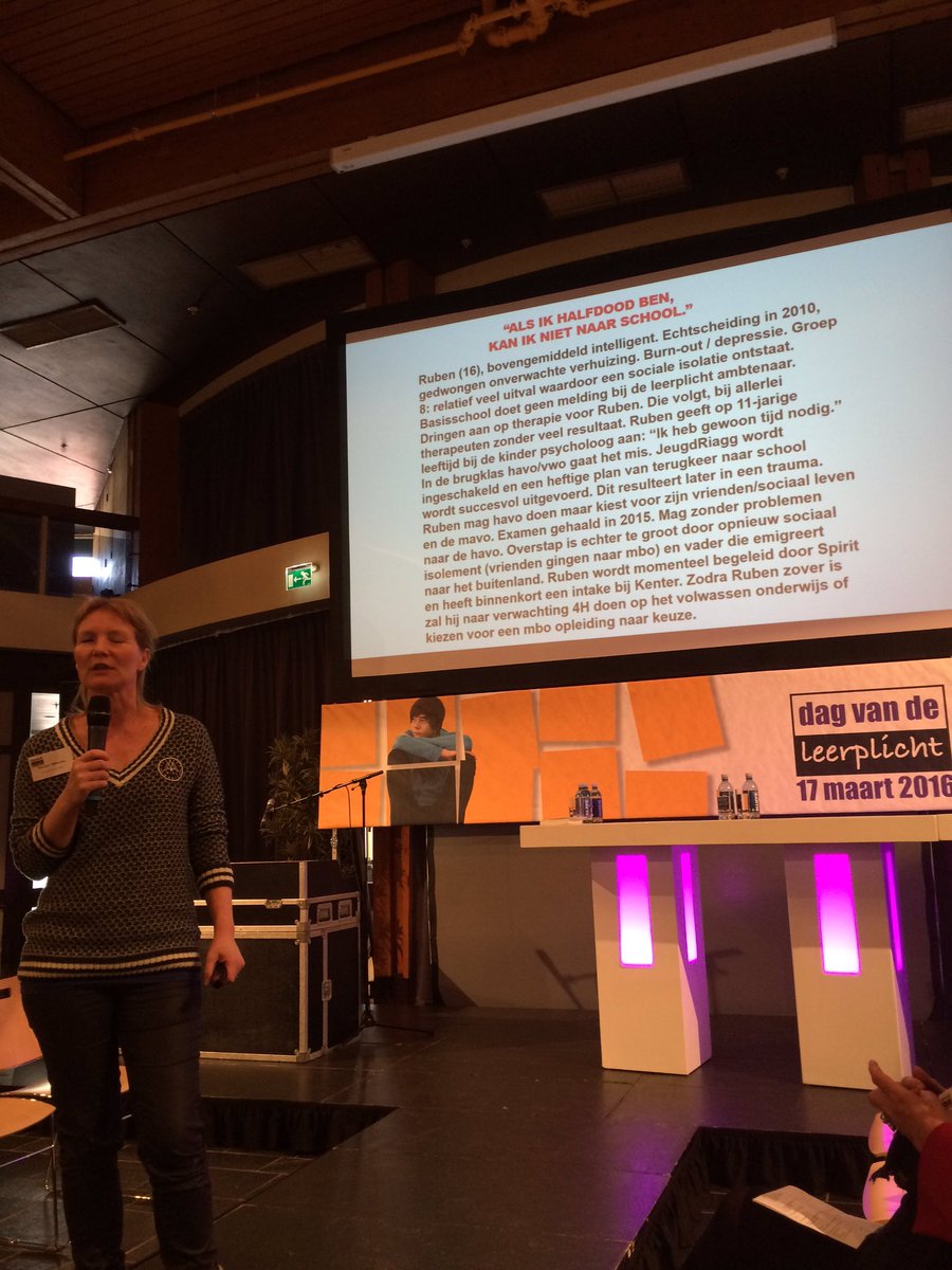 NederstigtD66's tweet photo. Wow, moeder van thuiszitter deelt ervaring  #DvdLtz en "drukt" iedereen in stoel met verhaal, dit schreeuwt om actie https://t.co/hKufoYKVeQ