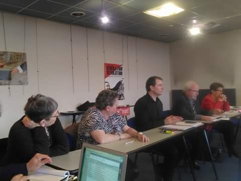 Saltgourde's tweet photo. @Saltgourde à la rencontre d'élu-e-s locaux et des acteurs et actrices du logement social. #CIDEFE https://t.co/LLZEmMStQO