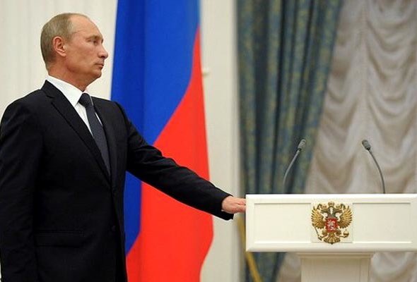 Сегодня Владимир Путин наградит в Кремле 17 офицеров за операцию в Сирии: четверо получат Звезду Героя России