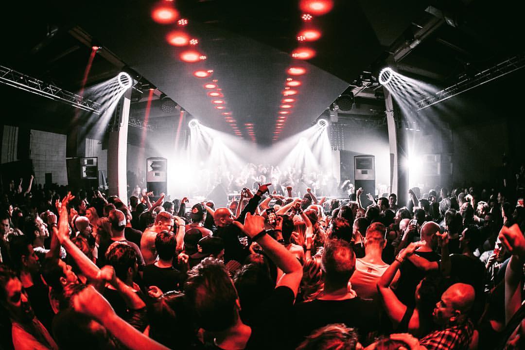 technolifelive's tweet photo. Chris Liebing - AM/FM - 052

#Techno

https://t.co/1R4sKjF3Tz https://t.co/0KQKxvClrH