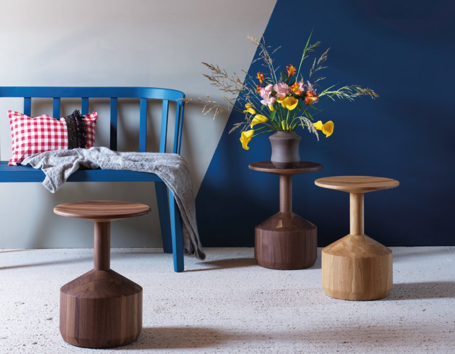 MobArisHome's tweet photo. Sgabello basso in legno di noce canaletto o rovere Snap. Stile moderno e di design. https://t.co/P6PT9fsjfE https://t.co/RHJbtzGJPP