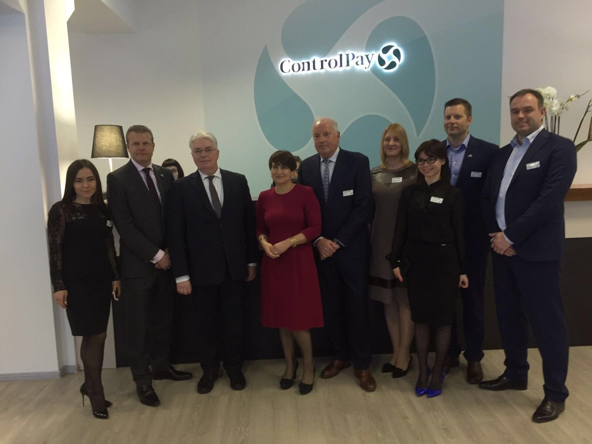 MinBZ's tweet photo. Op bezoek bij @ControlPay, Nederlands bedrijf dat gebruik maakt van hoogwaardige ICT kennis in Oekraïne #NLUkraine https://t.co/Citw7Bk2w3