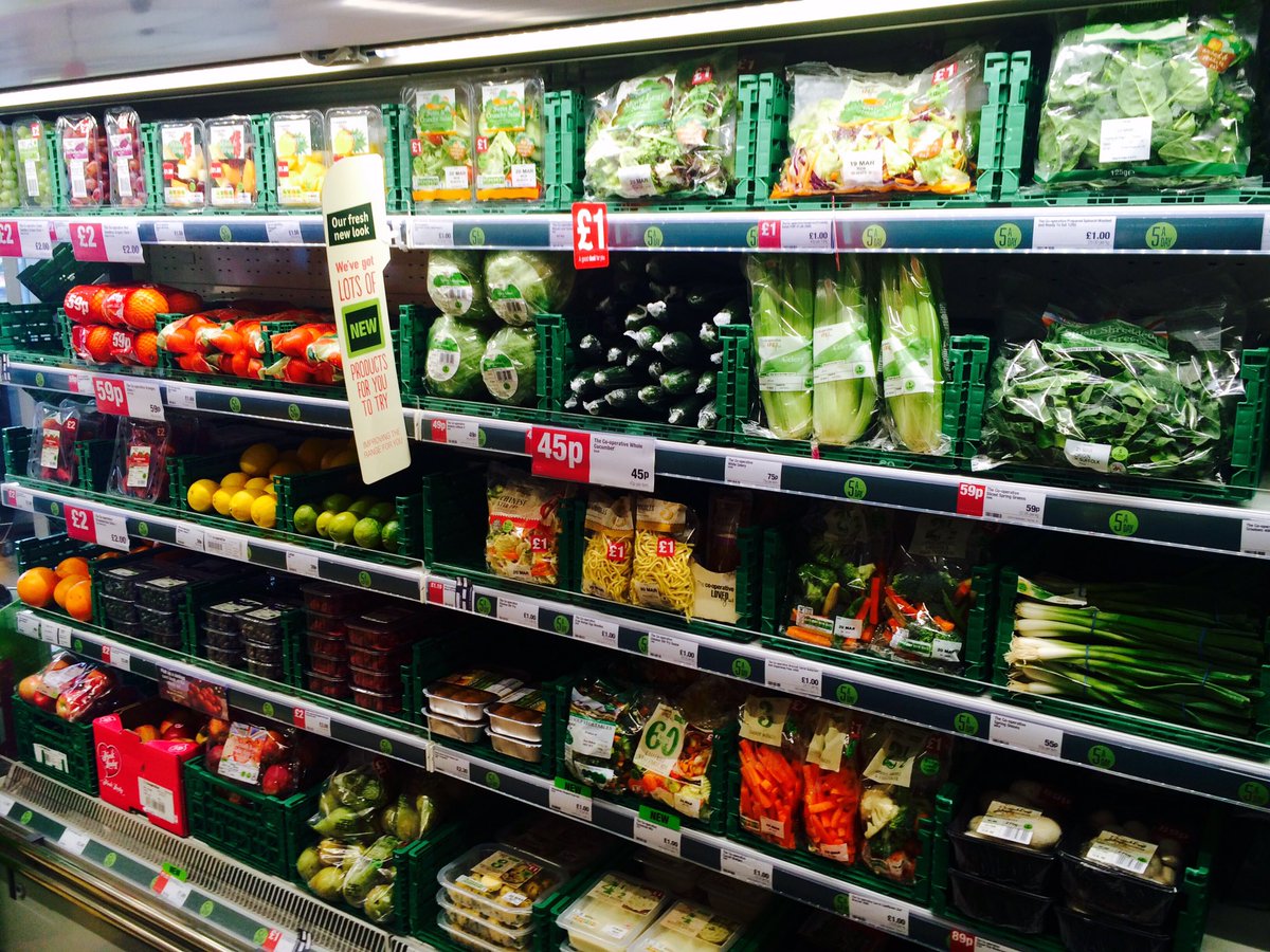 tomanderson91's tweet photo. Easy shops, friendly people and good food.@kate_colclough @LloydEdwards @CooperativeFood @Ross_Milner https://t.co/hWDuOjwNDR