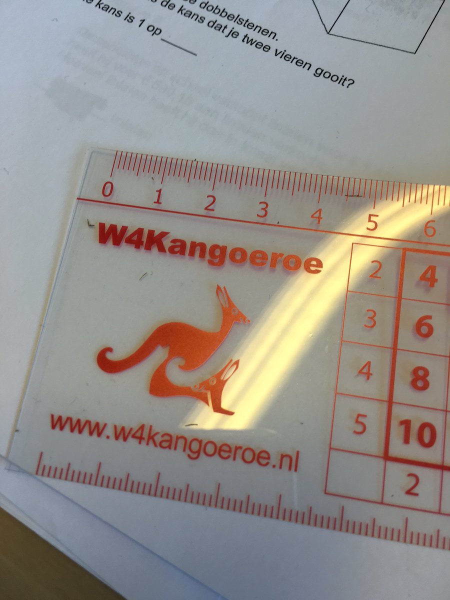HuygensDronten's tweet photo. Spannend!! De #kangoeroewedstrijd is van start gegaan!! https://t.co/FmLLTmO3Q5