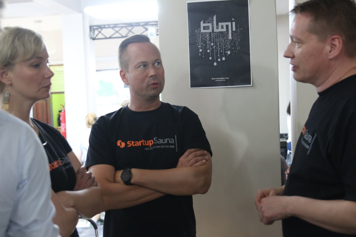 Funguo_Tz's tweet photo. A break from the morning session for a bit of networking. @AfricaTeemu @AnzaInt @InkaM #InnovationTz https://t.co/yljO47wVBU