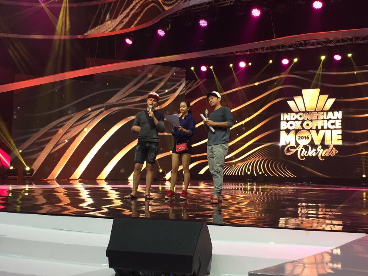 Wow, <a href="/michelleziu/">michelle ziudith w</a> lg gladiresik nih utk #IBOMA2016 dont miss it guysss!! MALAM INI jam 19.00 wib hanya di <a href="/SCTV_/">SCTV</a>