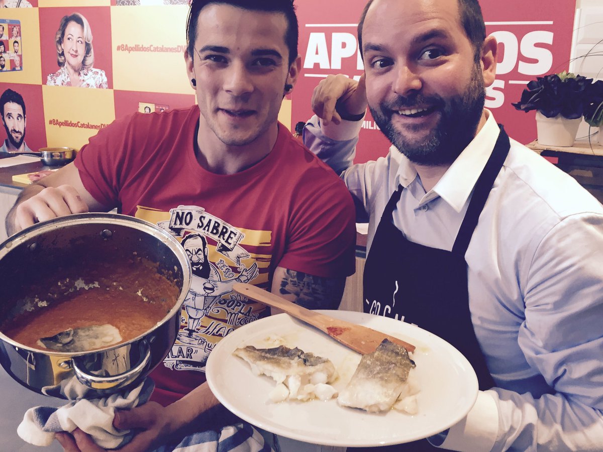 Aprendiendo las recetas de Ocho apellidos catalanes con el más grande de la cocina <a href="/carlosmchef3/">Carlos Maldonado</a>