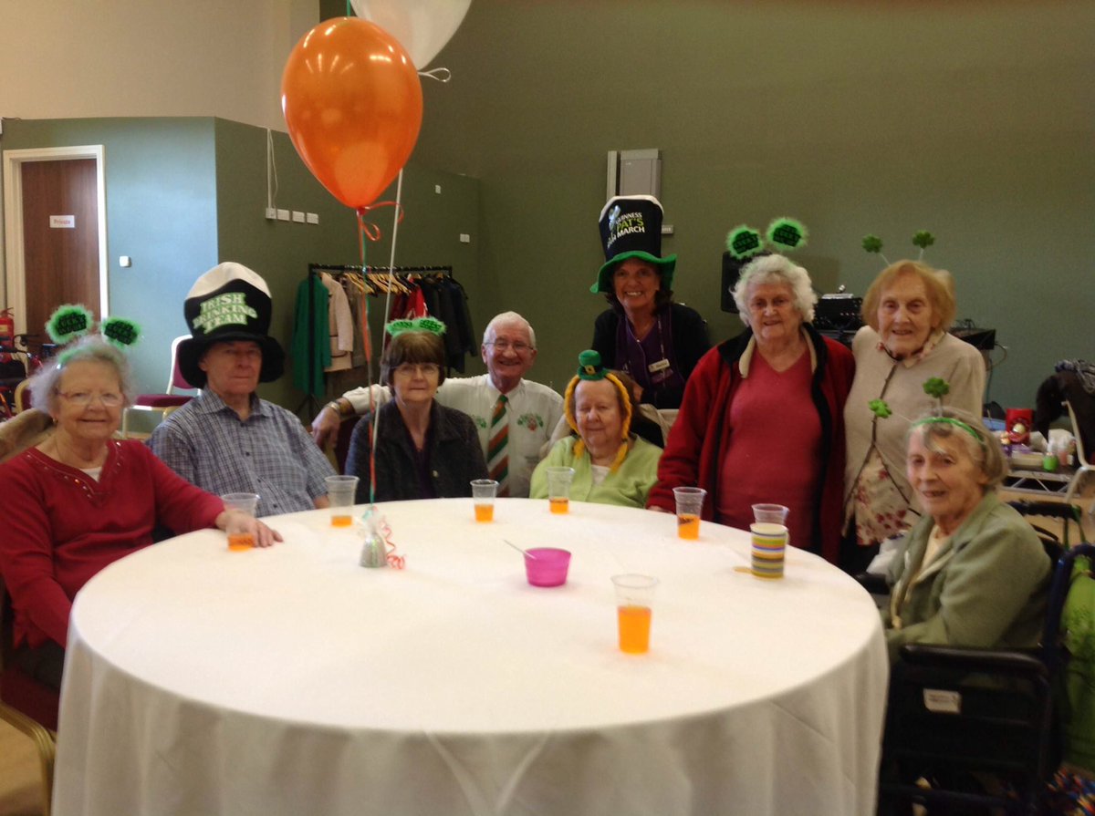 BeechfieldLodge's tweet photo. Happy #StPatricksDay from us at @BeechfieldLodge with some of our Residents having a good time at the #Irishcenter https://t.co/IPprameA5W