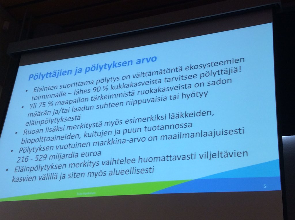 HoijerLaura's tweet photo. .#ipbes4 #pölyttäjät iso taloudellinenkin arvo #luontopaneeli seminaari https://t.co/HqTMBXMDkE