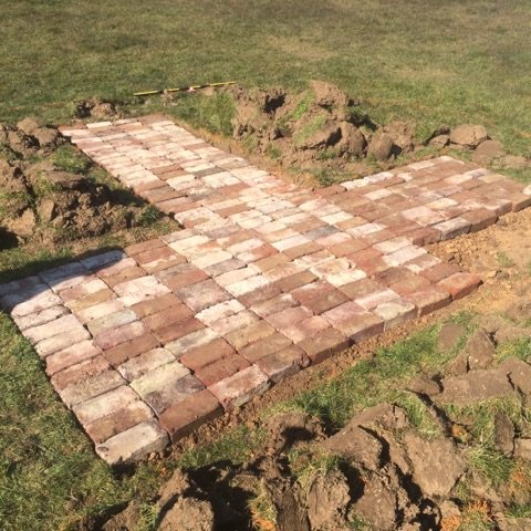 LesApachesBC's tweet photo. Le terrain de #baseball de #Péronne en pleine construction ! #goapachesgo https://t.co/PlcPdXLdGc