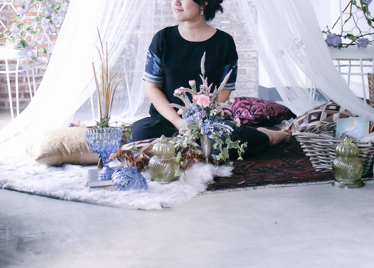 secretsundaymag's tweet photo. Had a wonderful production shoot today at Nolita, Kemang. #bts #sneakpeek https://t.co/KyhXG1qG62