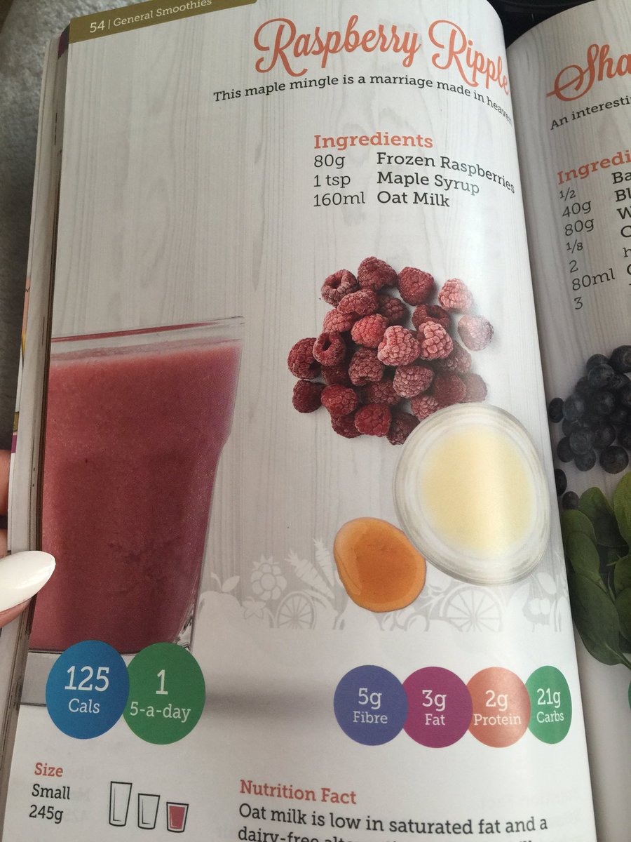 Jessblackburnxx's tweet photo. @PointlessBlog I found a new smoothie book try it out looks amazing! https://t.co/hqjytqxQST