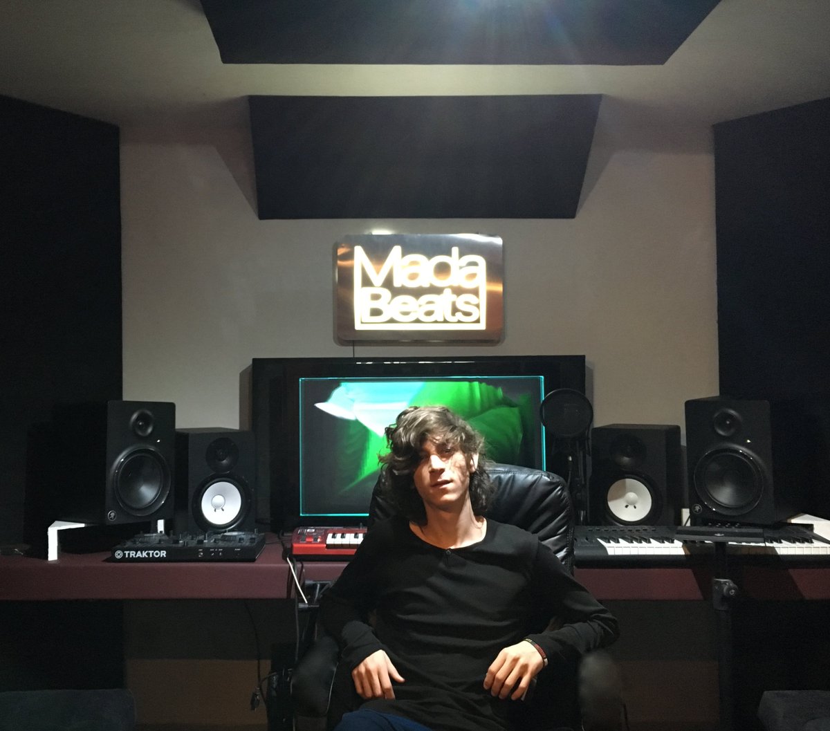 AudiophonicLive's tweet photo. #HomeSweetHome #Madabeats #MadaStudio #Psytrance #Progressive #Psychedelic https://t.co/bv3h5UEfsG