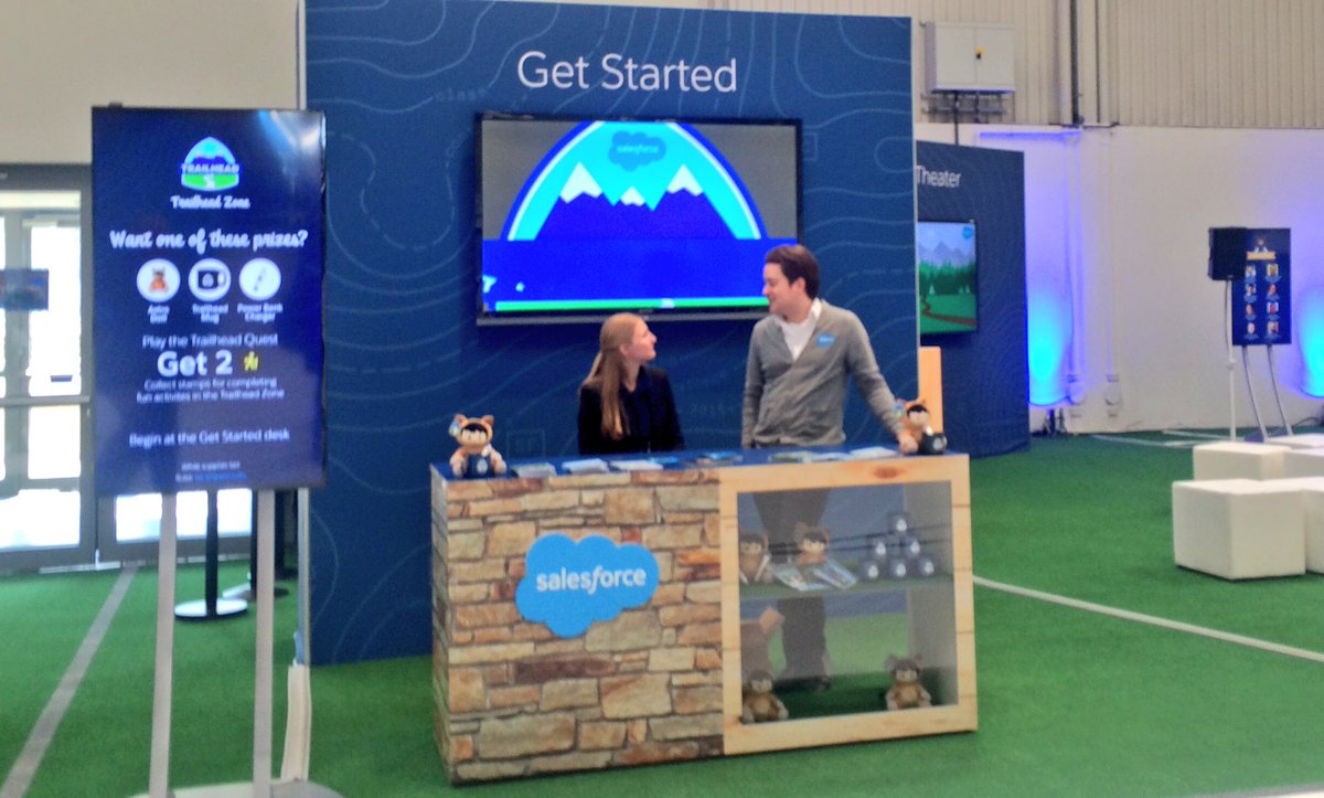 CecileDELETTRE's tweet photo. New ways to develop skills from @SalesforceDevs at #SalesForce #CeBIT2016 @TillKlotz #salesforceCeBIT https://t.co/okIEI9MXU9