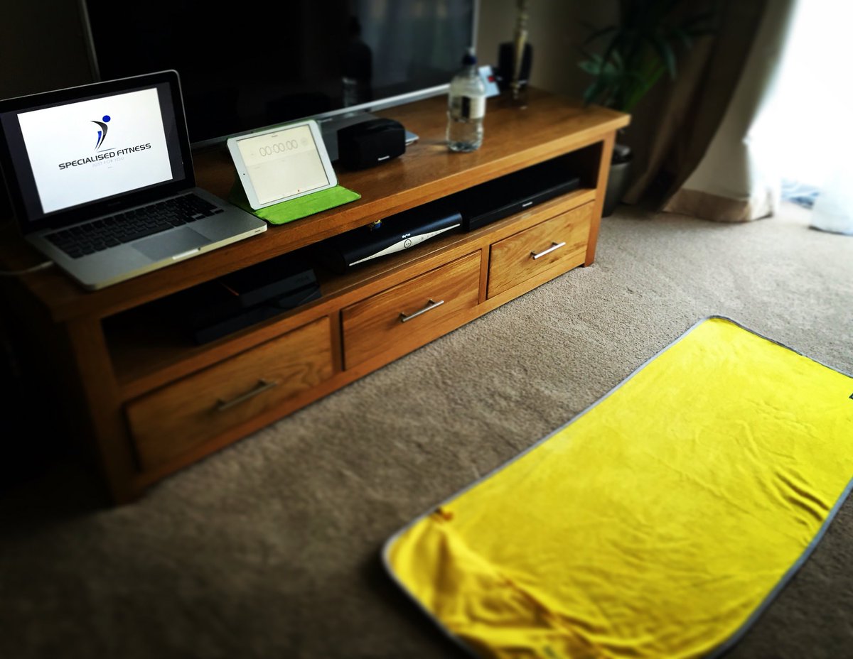 GregStrong11's tweet photo. Great home workout! All you need is a timer and towel! Full body! Full intensity. @specialisedfit #leanforsummer https://t.co/dHEDO1z8p7