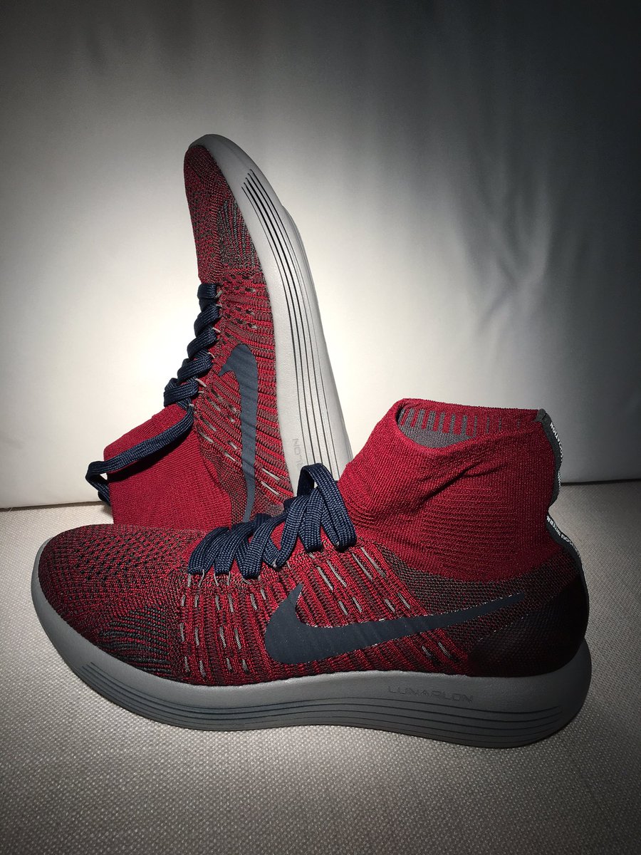 About to hit Central Park for a first run in these NikeLab Gyakusou LunarEpic Flyknits. #runNYC #nike2016