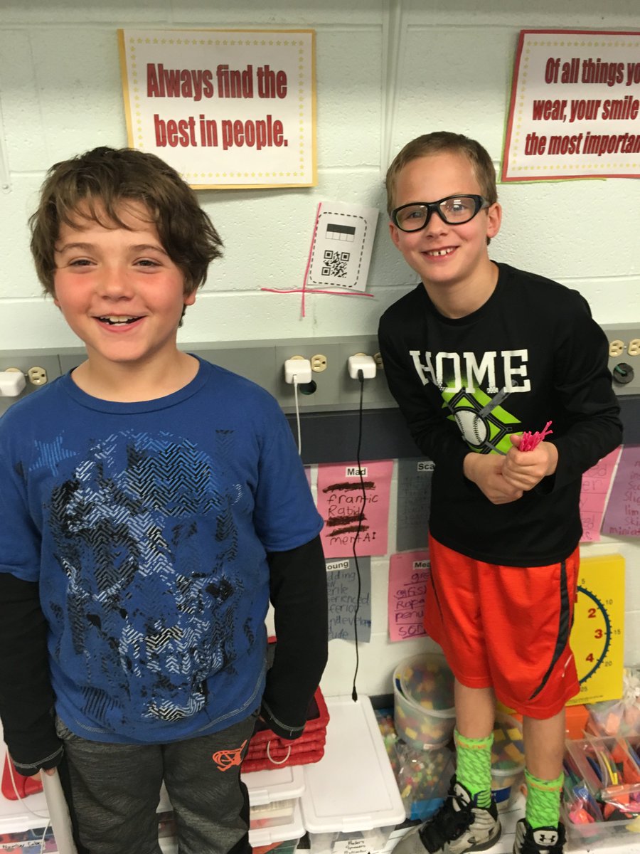 The Third Grade Stars learned about angles, lines, and geometric figures using wikisticks!