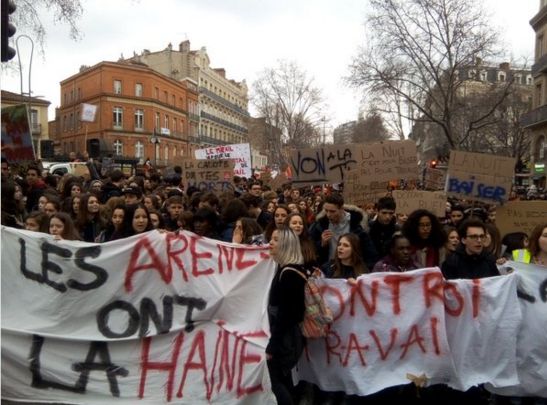 Voir l'image sur Twitter