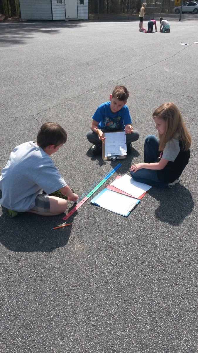ReachASES's tweet photo. How large is Mt. Rushmore?  We know!  #mathisfun #Fantastic3rdGraders https://t.co/fEe4QQXLjs
