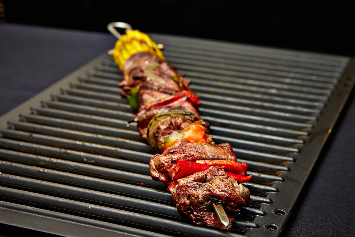 LCAPRG's tweet image. Giant skewer with vegetables (selection of Argentinian meats, chorizo)!Book table online: lacasaargentina.eu/reservation/