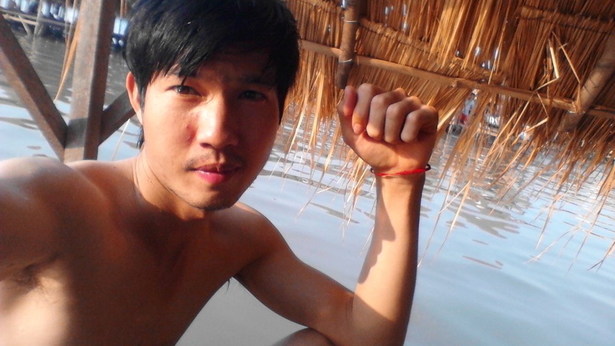 tanmonyphal's tweet image. 